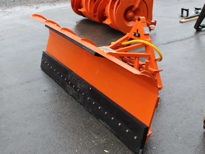 Отвал передний БЕЛДТ-7002